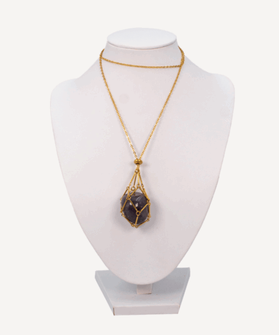 Alternative view of Goldenes Netz der Seele Amethyst