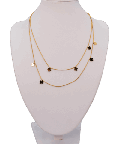 Alternative view of Trägerin des Glücks